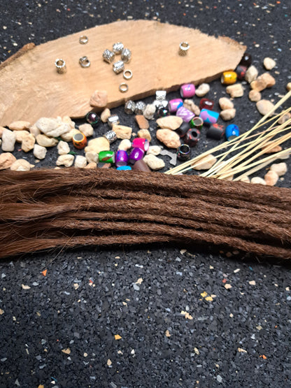 Dread Extensions Haselnussbraun 45-50cm zum Flechten